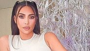 Ao aproveitar mergulho noturno, Kim Kardashian surge de biquíni em suas redes sociais - Reprodução/Instagram