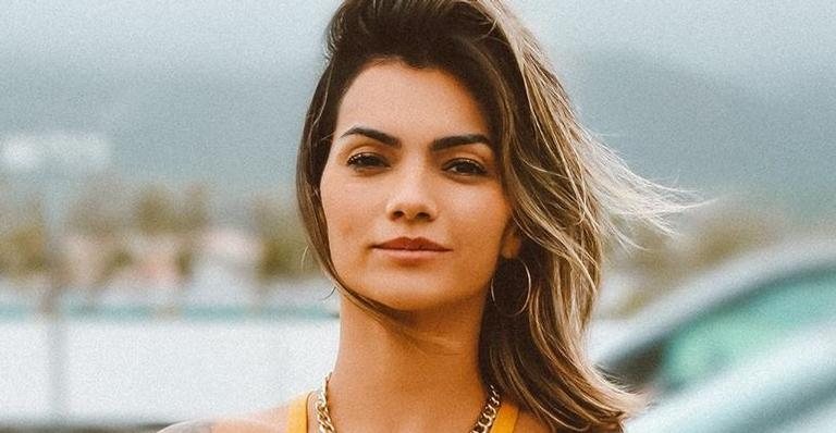 Kelly Key posa de biquíni na piscina e deixa web babando - Reprodução/Instagram