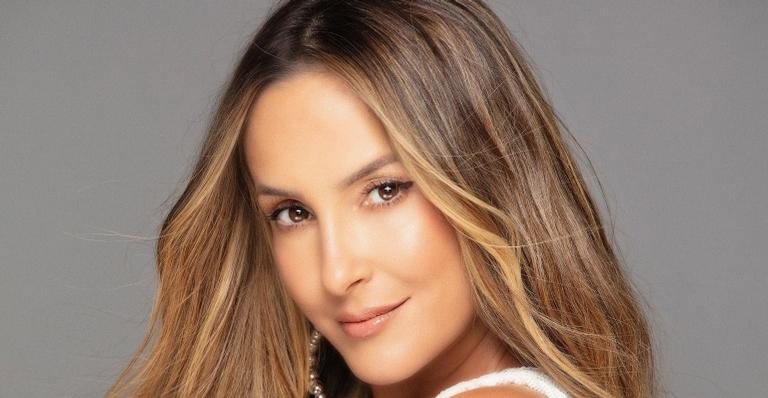 Claudia Leitte celebra sucesso da música 'Desembaça' - Foto: Divulgação