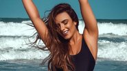 Nicole Bahls faz lindo ensaio fotográfico na praia e planeja viagem: ''Indo a trabalho para Cancún'' - Paulo Edu / RL Assessoria