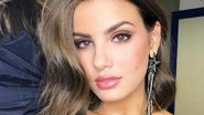 Camila Queiroz compartilha sequência de cliques testando filtros - Instagram