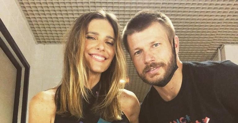 Fernanda Lima posta foto encantadora ao lado dos três filhos - Reprodução/Instagram