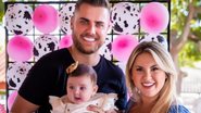 Natália Toscano e Zé Neto celebram 5 meses da filha - Foto: Lívia Cardoso