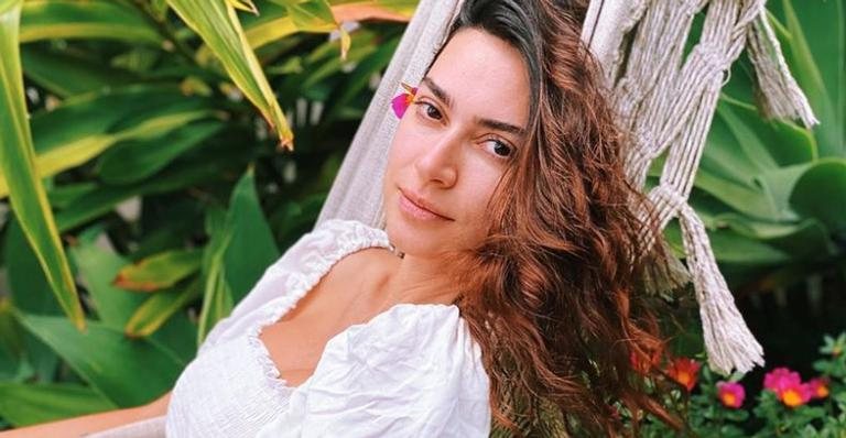 Thaila Ayala posa com unhas coloridas e ganha elogios de fãs - Reprodução/Instagram