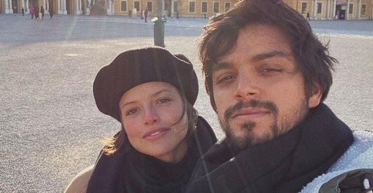 Rodrigo Simas se declara ao resgatar clique romântico com Agatha Moreira - Reprodução/Instagram