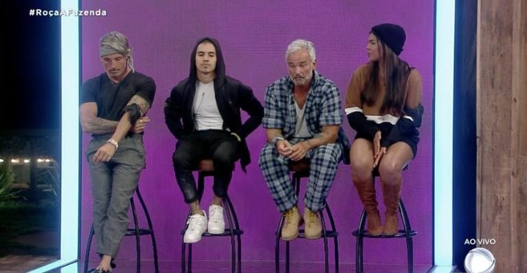 A Fazenda: Biel, Juliano, Mateus e Tays estão na roça - Reprodução/Record TV