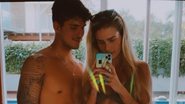 Gabriel Medina clique na praia ao lado de Yasmin Brunet - Reprodução/Instagram