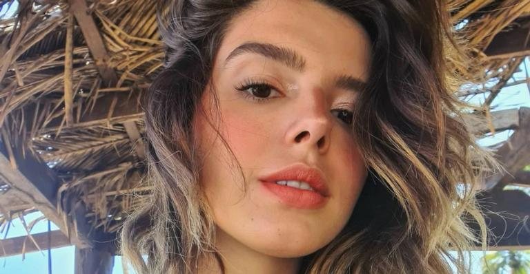 Giovanna Lancellotti arranca suspiros ao posar diante do espelho - Reprodução/Instagram