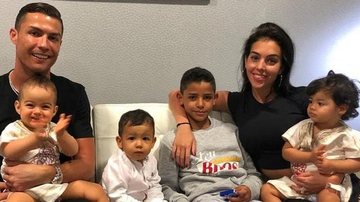 Cristiano Ronaldo encanta web ao parabenizar a filha - Reprodução/Instagram