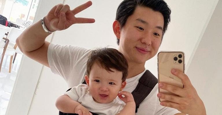 Pyong Lee celebra os nove meses do filho, Jake - Reprodução/Instagram