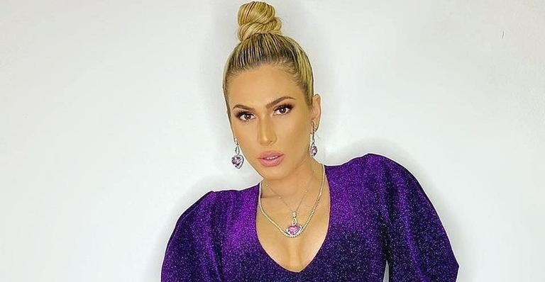 Lívia Andrade arrasada com vestido roxo - Reprodução/Instagram