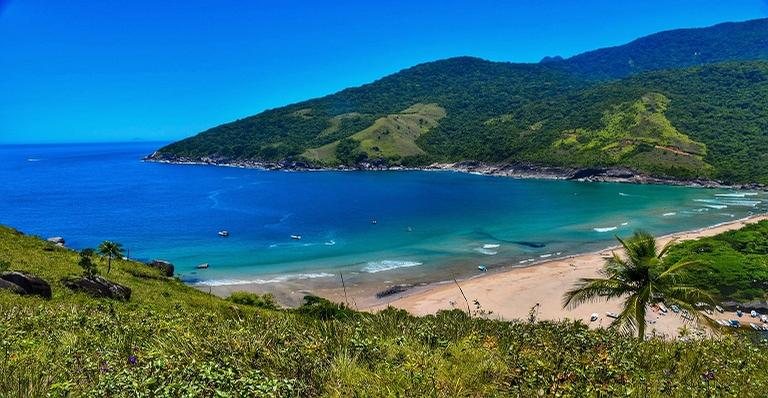 Praia paradisíaca em Ilhabela - Divulgação