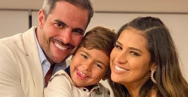 Simone posta foto fofa com o marido e o filho em viagem - Reprodução/Instagram