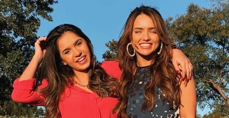 Rafa Kalimann e Gizelly Bicalho posam juntas em gravação - Reprodução/Instagram