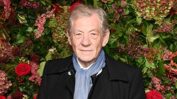 Ian McKellen é a primeira celebridade a se vacinar contra Covid-19 - Getty Images