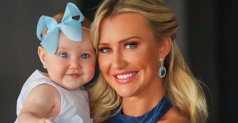 Ana Paula Siebert faz festa para celebrar 7 meses da filha - Reprodução/Instagram