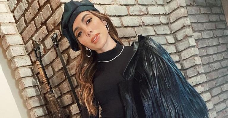 Anitta posta cliques curtindo dia de neve nos EUA - Reprodução/Instagram