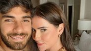 Deborah Secco posa com o marido e faz declaração - Reprodução/Instagram