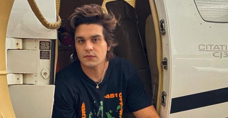 Luan Santana celebra duas músicas no ranking das mais tocadas nas rádios em 2020 - Reprodução/Instagram