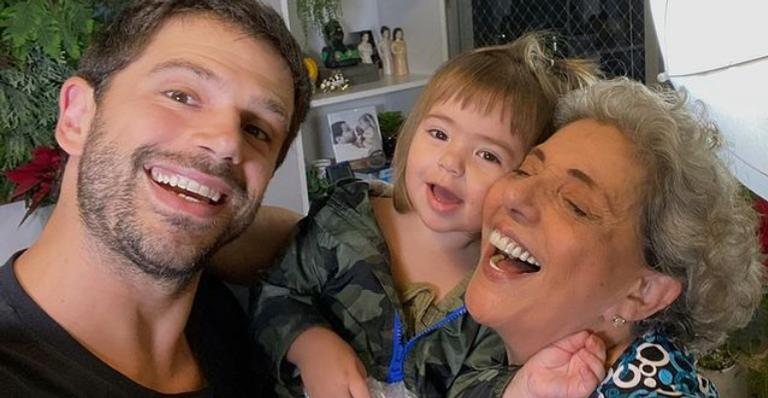 Ao lado de Sabrina Sato e Zoe, Duda Nagle celebra o aniversário da mãe, Leda - Reprodução/Instagram