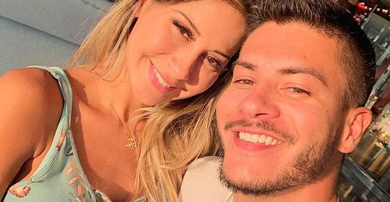 Mayra Cardi surpreende e diz que aceita proposta de Arthur Aguiar - Reprodução/Instagram