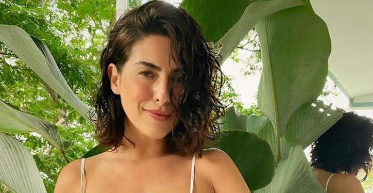 Fernanda Paes Leme curte brincadeira com bola em Fernando de Noronha - Reprodução/Instagram