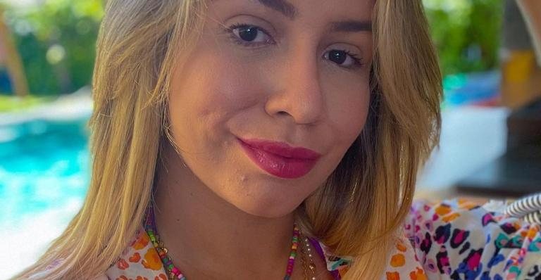 Marília Mendonça compartilha antes e depois de plástica - Foto/Instagram