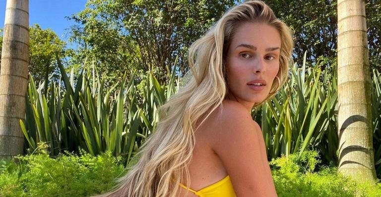 Yasmin Brunet surge igual uma sereia em clique surpreendente - Foto/Instagram