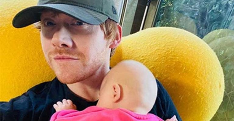 Rupert Grint ao lado da sua filha, Wednesday - Foto/Instagram