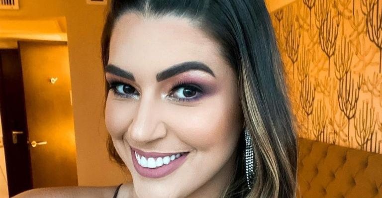 Vivian Amorim posa com o namorado e faz declaração - Reprodução/Instagram