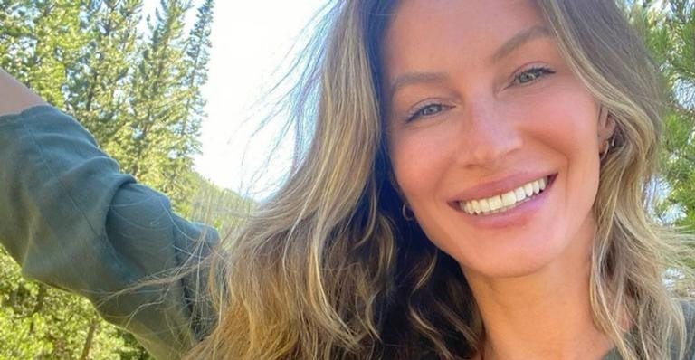 Gisele Bündchen surge fazendo ioga e recebe chuva de elogios - Reprodução/Instagram