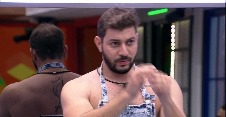 Caio e Lumena trocam farpas e fazendeiro se desculpa! - Foto/Reprodução BBB21