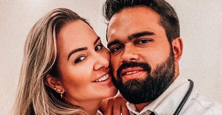 Patricia Leitte ao lado do namorado, o médico Lucas Teixeira - Foto/Instagram