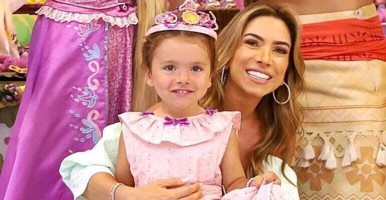 Patricia Abravanel no aniversário de três anos da filha Jane - Reprodução/Instagram