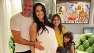 Kyra Gracie e Malvino Salvador ao lado da família - Foto/Instagram