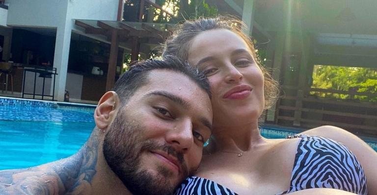 Lucas Lucco posa coladinho com Lorena Carvalho - Foto/Instagram