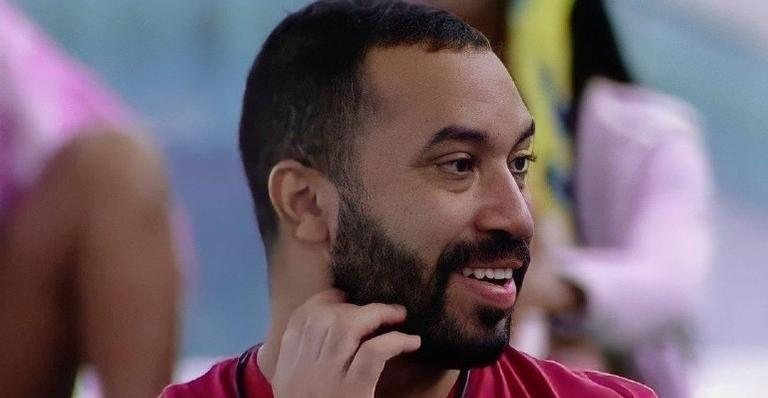 Gil, do BBB21, conquista 4 milhões de seguidores - Reprodução/ TV Globo