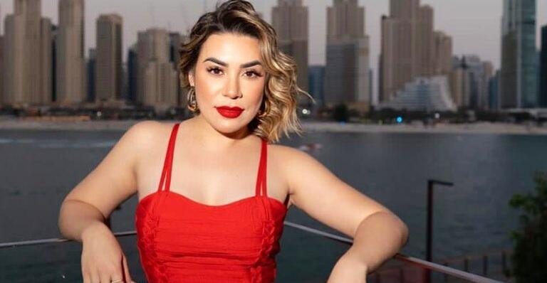 Naiara Azevedo impressiona ao posar de biquíni em barco - Reprodução/Instagram