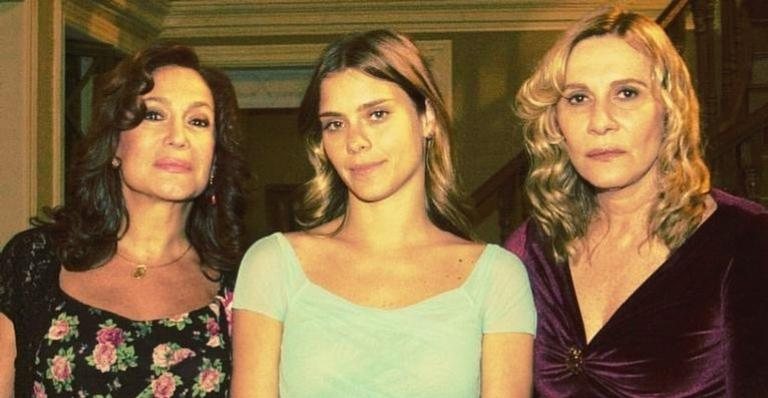 Carolina Dieckmann, Renata Sorrah e Susana Vieira nos bastidores de 'Senhora do Destino' - Foto/Divulgação TV Globo