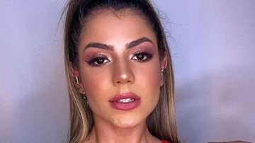 Hariany Almeida esbanja beleza ao posar com biquíni estiloso - Reprodução/Instagram