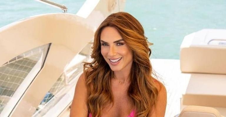 Nicole Bahls rouba a cena com clique belíssimo - Foto/Instagram