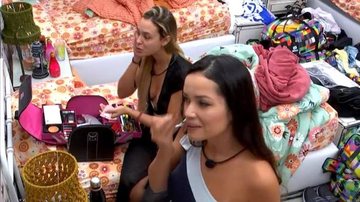 BBB21: Sarah desabafa com Juliette sobre o jogo - Reprodução/TV Globo