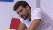 Caio se mostra incomodado com sister no BBB21 - Reprodução/TV Globo