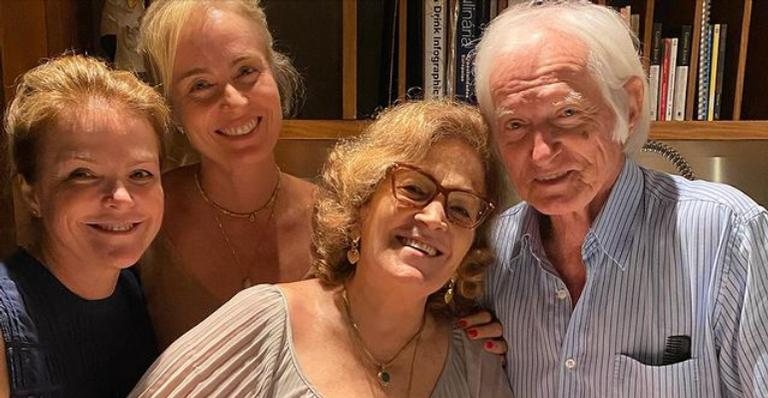 Angélica comemora os 77 anos da mãe com festa intimista - Reprodução/Instagram