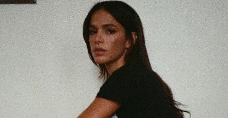 Bruna Marquezine rebola até o chão com vestido transparente - Reprodução/Instagram