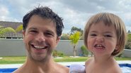 Duda Nagle compartilha belíssimo registro em que surge posando sorridente ao lado de sua filha, Zoe - Reprodução/Instagram