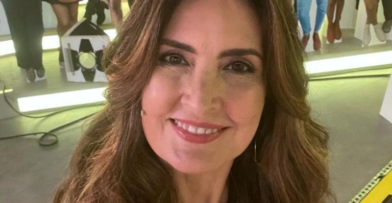 Fátima Bernardes encanta ao mostrar look do dia para o 'Encontro' - Foto/Instagram