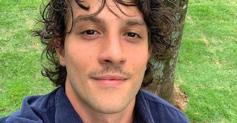 Chay Suede comemora a volta da novela Império - Reprodução/Instagram