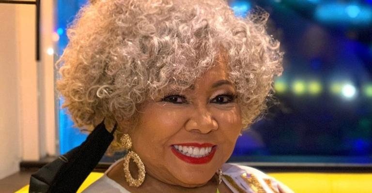 Alcione recebe 1ª dose da vacina contra Covid-19 - Reprodução/Instagram