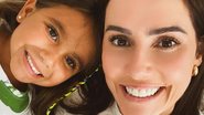 Deborah Secco posa com a filha, Maria Flor, e encanta - Reprodução/Instagram